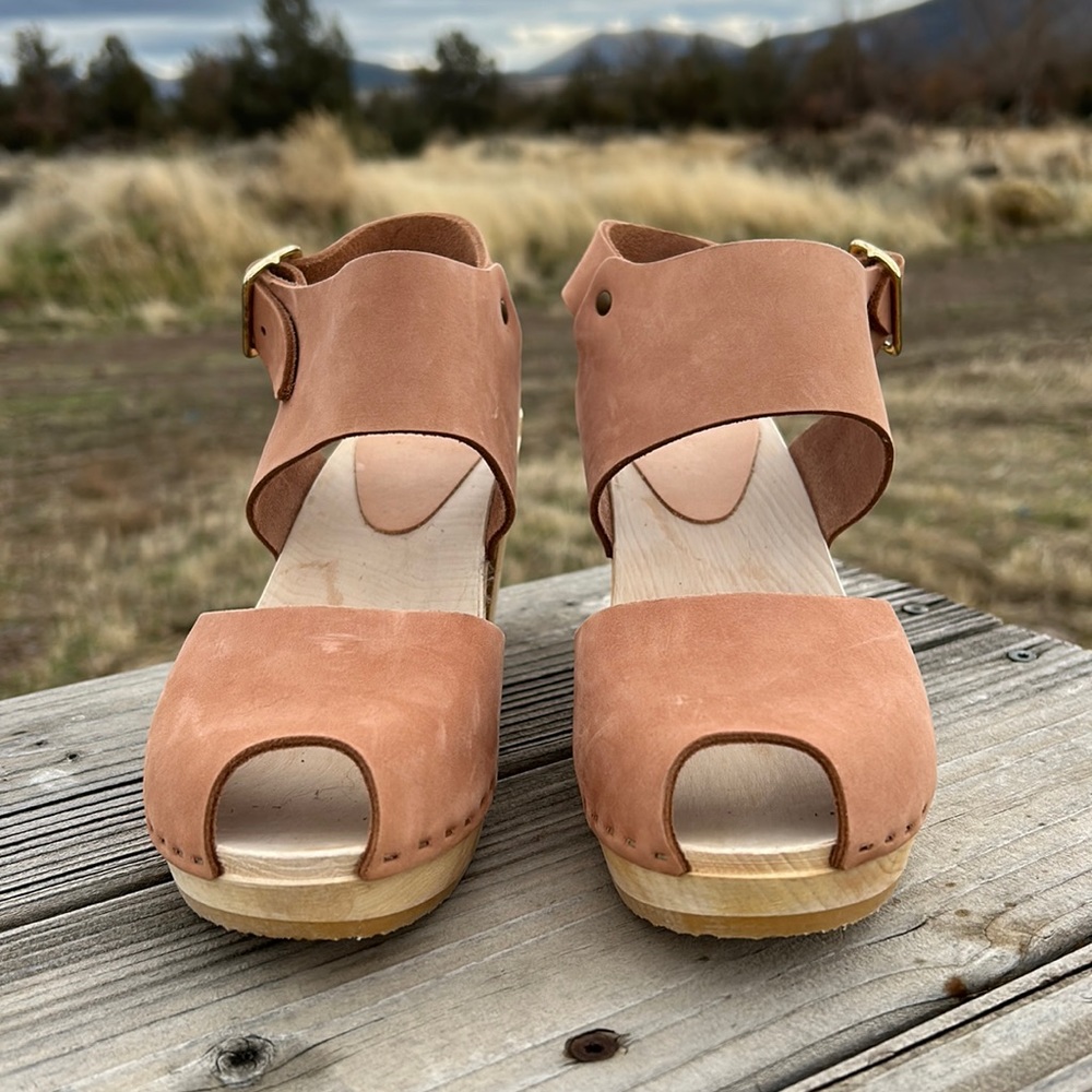 BRYR Clog in Clay sz 38 with 2 in heel